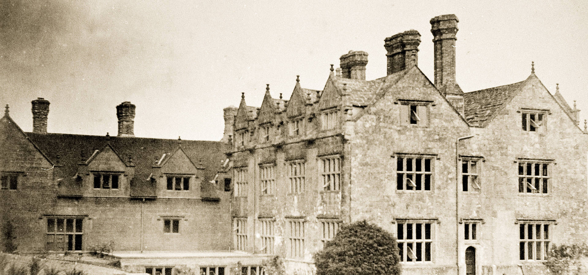 Gravetye Manor
