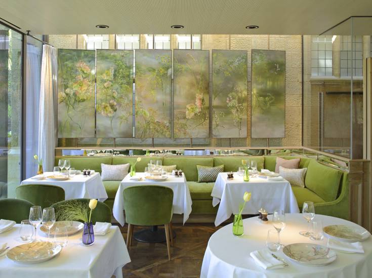 Internal restaurant
